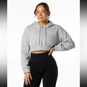 Alphalete Classic Capital Crop Hoodie - NWT (Heather Grey)
